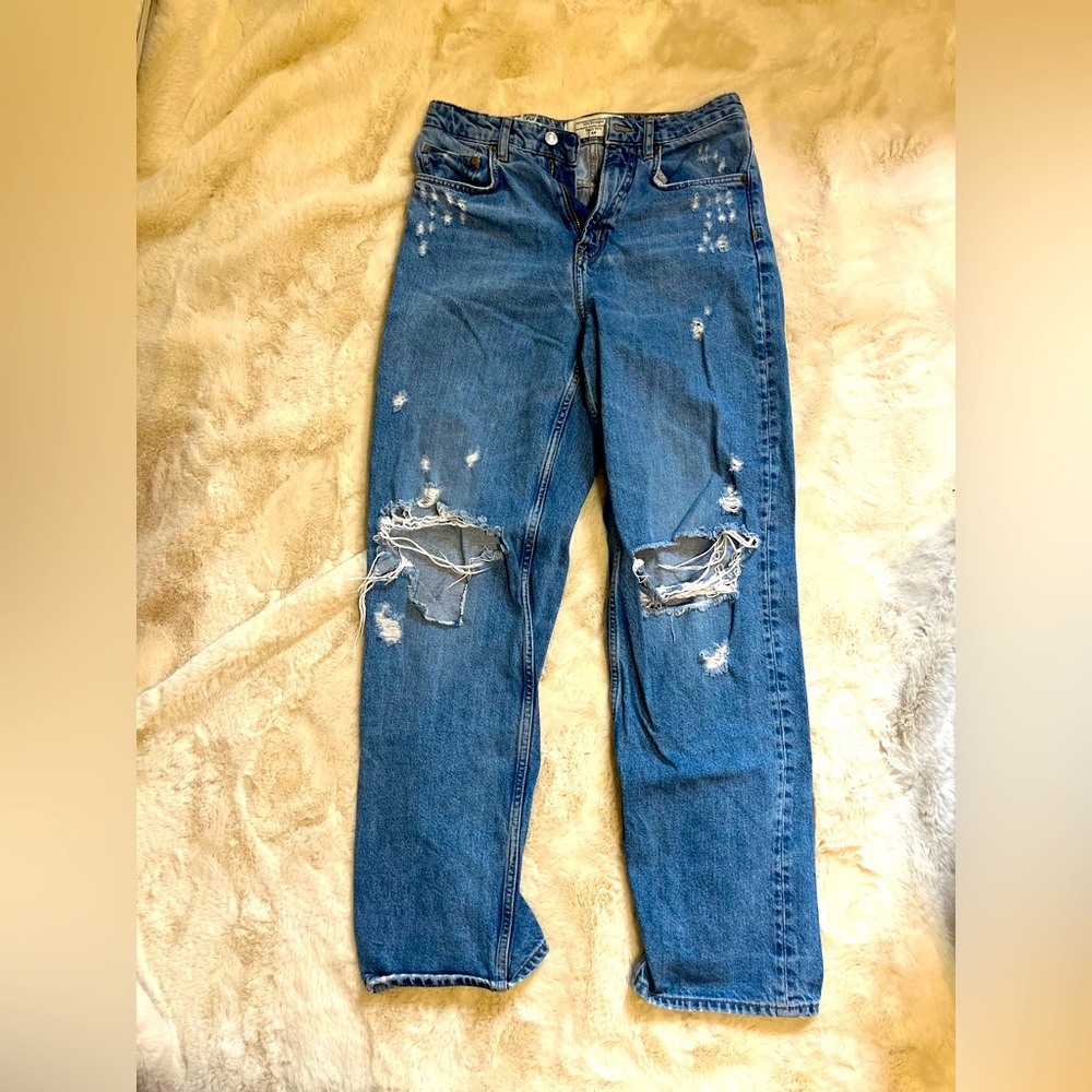Distressed Light Blue Straight Jeans, new